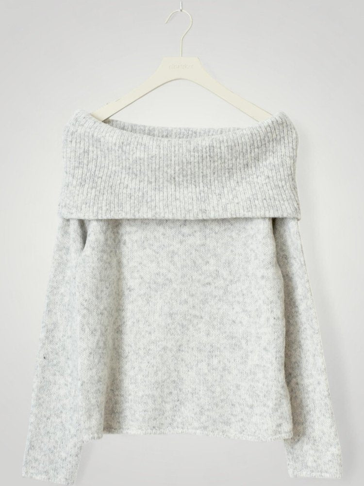 Oda | Eleganter Pullover mit Off-Shoulder Design